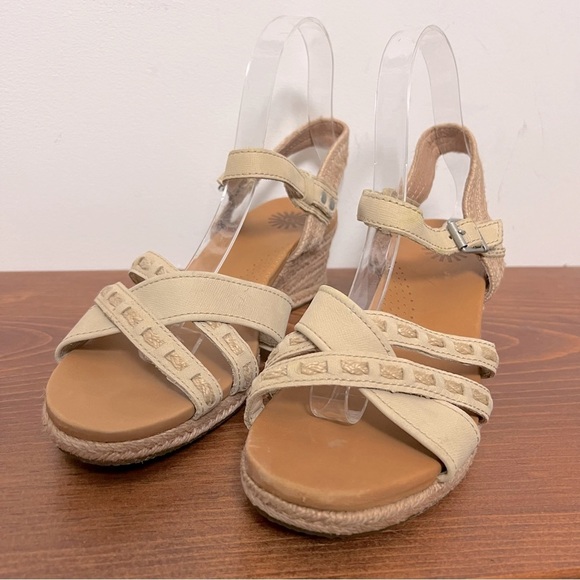 UGG Mairi Espadrille Wedge Buckle Strap Leather Sandal Neutral Boho Comfort 8.5 - Picture 1 of 14